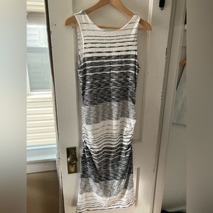 Athleta midi maternity dress